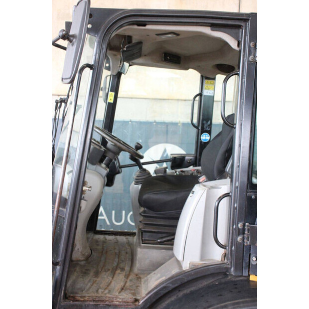 2011 كاتربيلر 906H-43200051