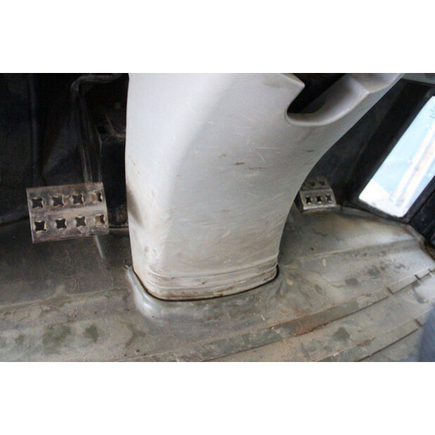 2011 كاتربيلر 906H-43200053