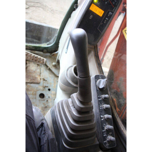 Hitachi ZX70LC-43200145