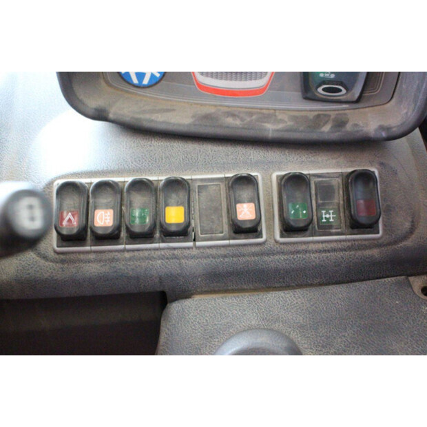 2013 مانيتو MT 625-43200245