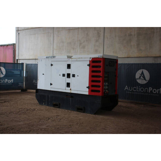 2011 Sdmo R220C3-43200282