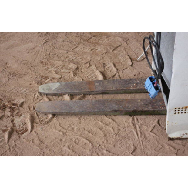 2019 كلارك EPX25i-43200341