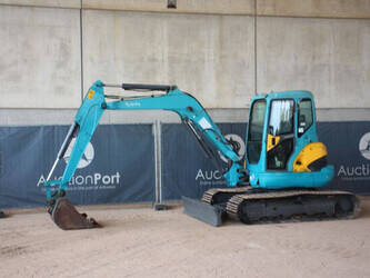 صورة ل حفارات مجنزرة كوبوتا KX161-3SZ