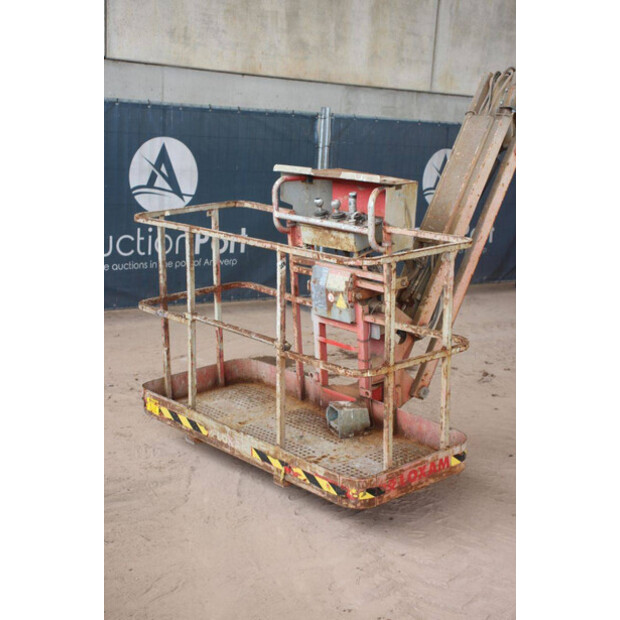 2011 Haulotte HA16PX-43200594