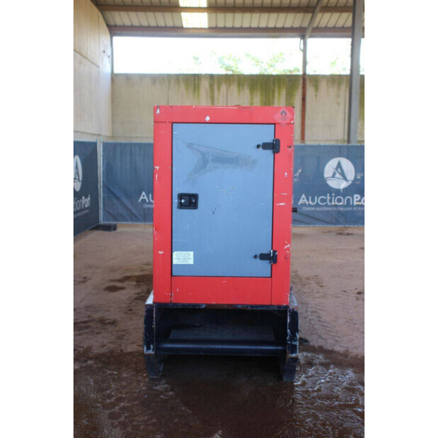 2011 Sdmo R220-43201176