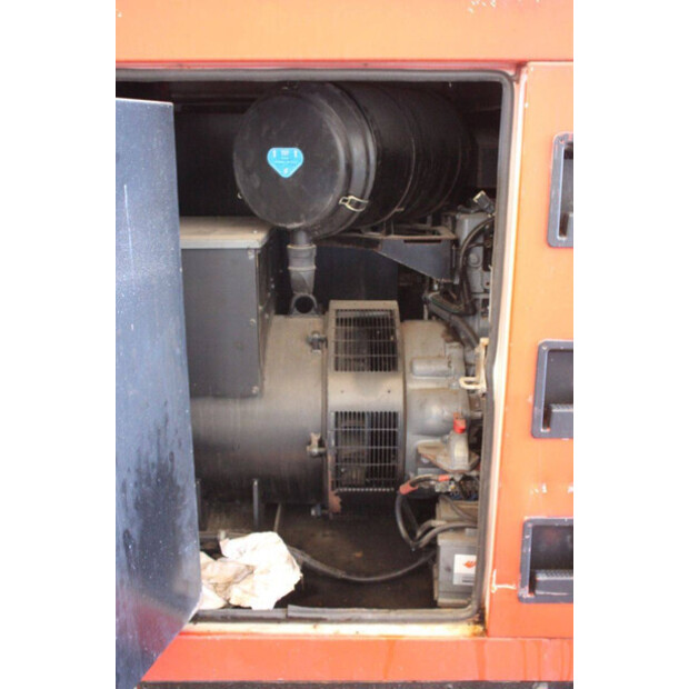 2011 Sdmo R220-43201184