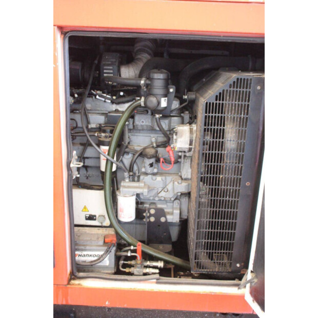 2011 Sdmo R220-43201185