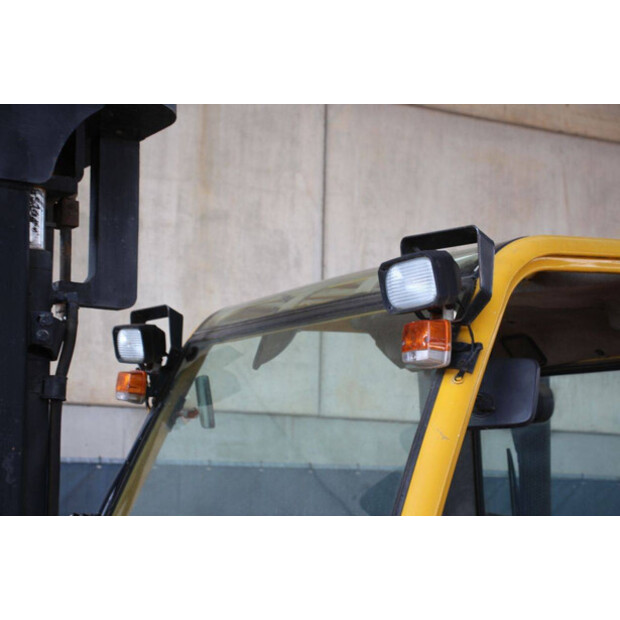 2005 Hyster H5.50XM-43201253