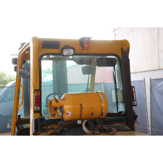 2005 Hyster H5.50XM-43201256