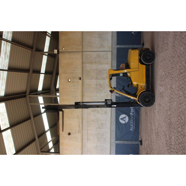 2005 Hyster H5.50XM-43201266