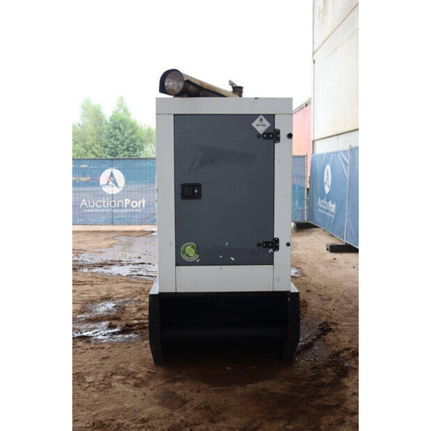 2011 اس دي ام او R165-43201273