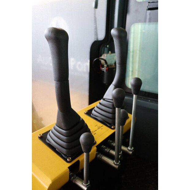 2024 AGT Industrial QH13R-43201328