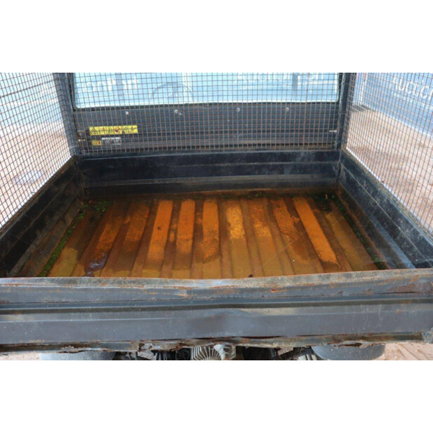 KUBOTA RTV900-43201347