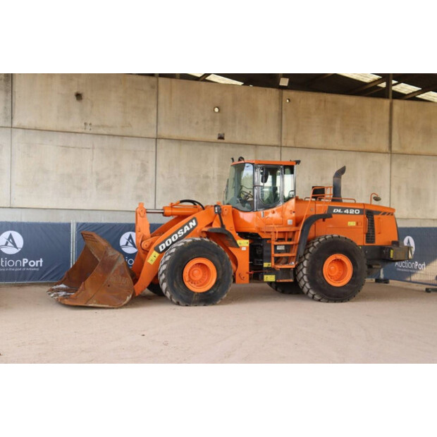 2011 Doosan DL420-43201512