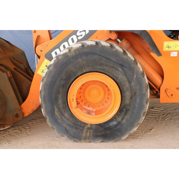 2011 Doosan DL420-43201520