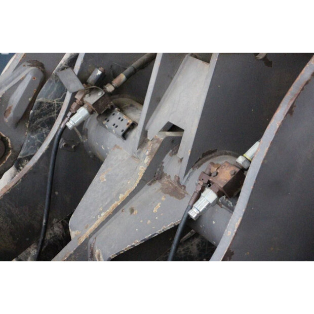 2003 Volvo L45B-TP-43201658