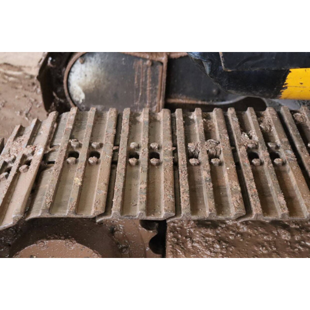 2014 JCB JS 130LC-43201724