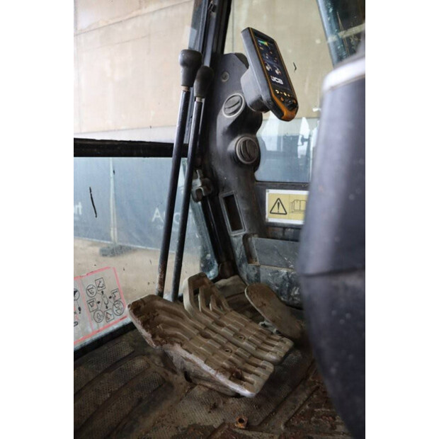 2014 JCB JS 130LC-43201733