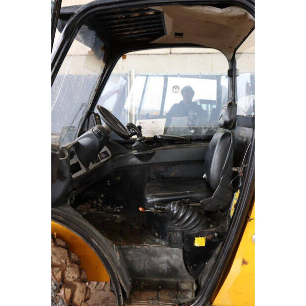 جيه سي بي 520-40-43201766