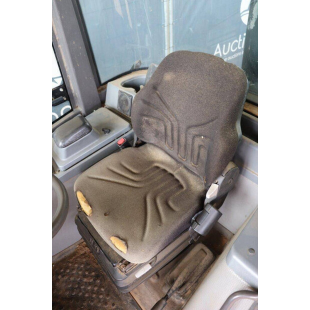 2010 Volvo L25F-P-43201805