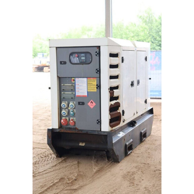 2012 Sdmo R110-C31-43201906