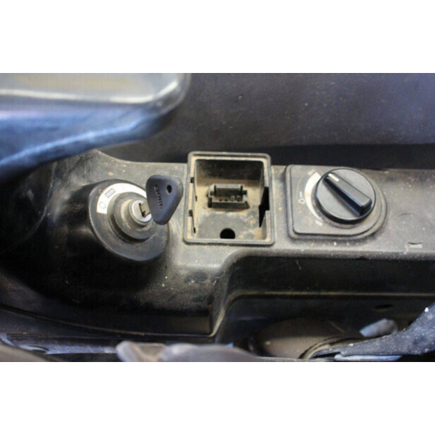 2018 فولفو ECR88D-43202047