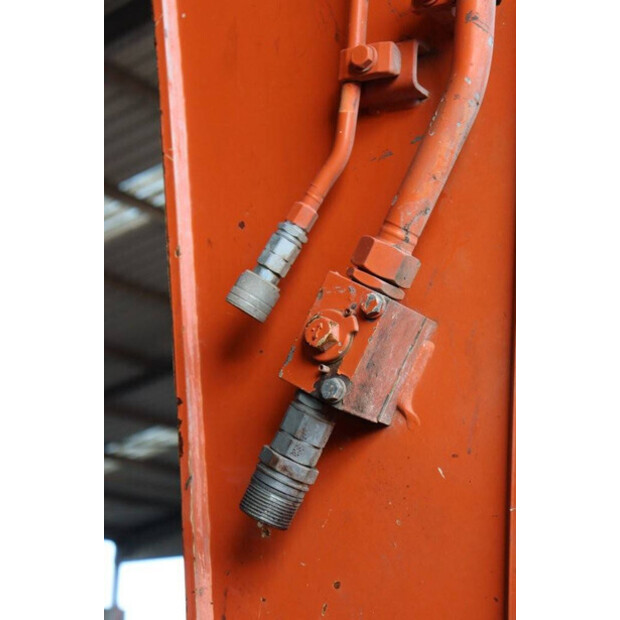 2020 هيتاشى ZX190LC-6-43202070