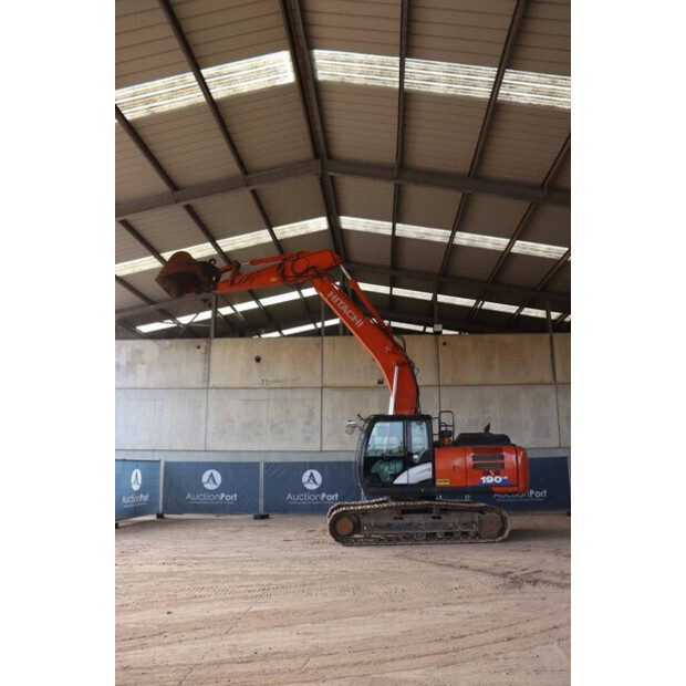 2020 هيتاشى ZX190LC-6-43202100