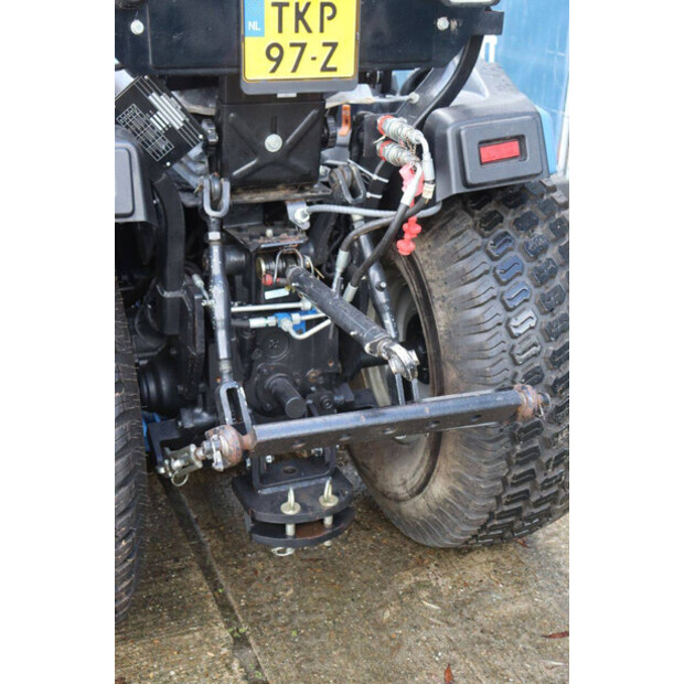 2021 Solis 26 HST-43202200