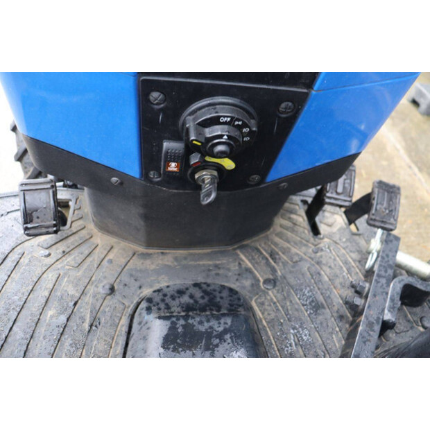 2022 Solis 26 HST-43202330