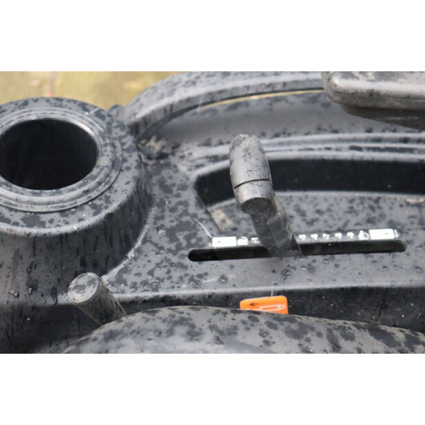 2022 Solis 26 HST-43202333