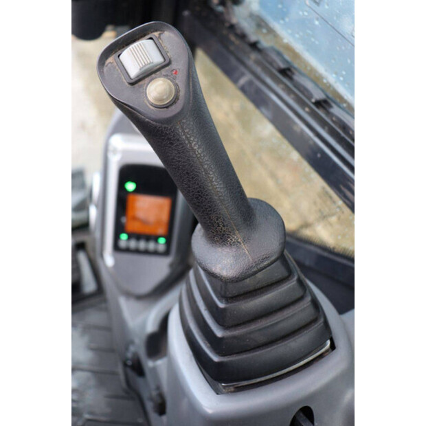 2022 YANMAR SV17VT-43202644