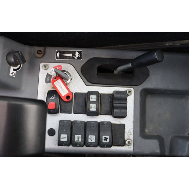 2022 YANMAR SV17VT-43202646