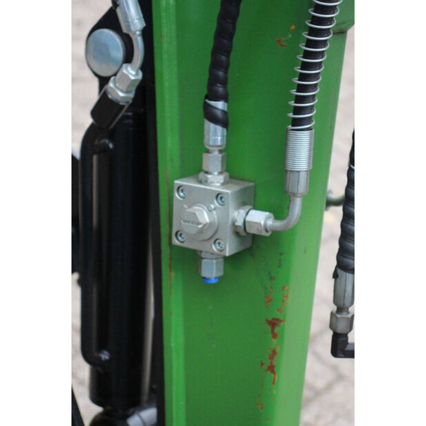 2025 ماك برو MP13G-43202783