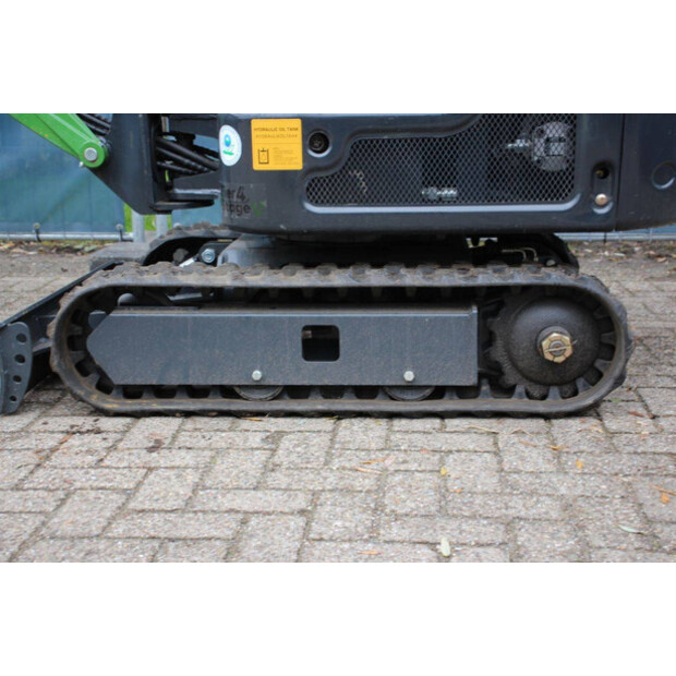 2025 ماك برو MP13G-43202785