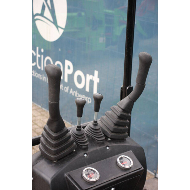 2025 ماك برو MP13G-43202791