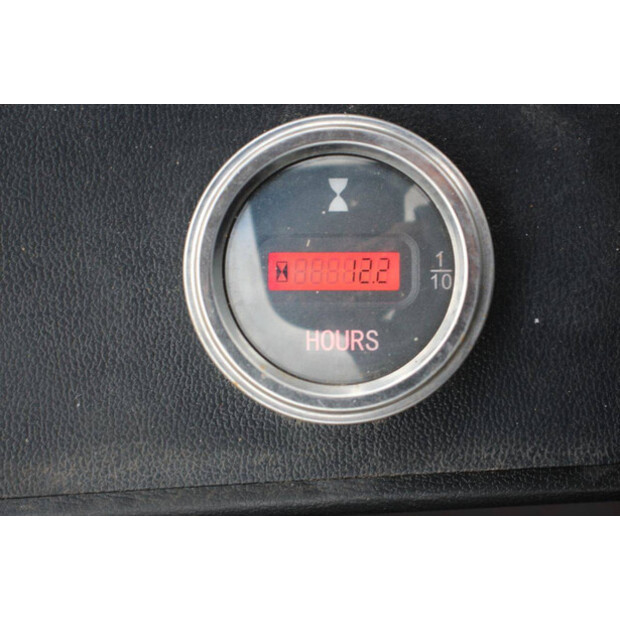 2025 ماك برو MP13G-43202795