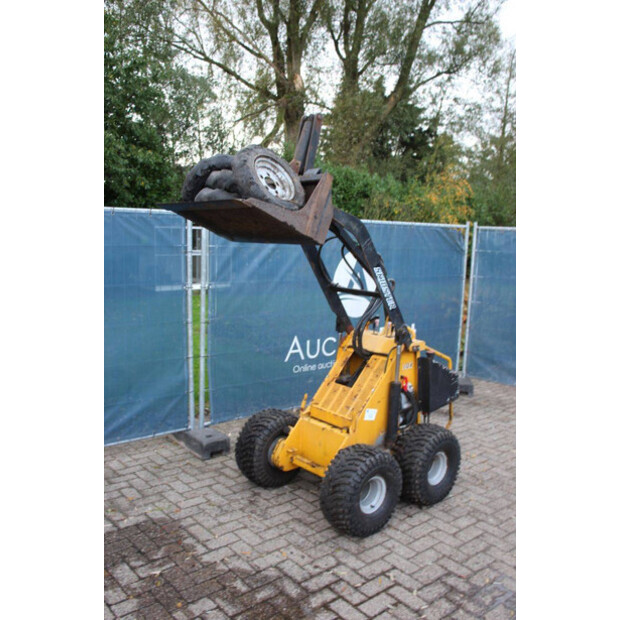 سكيدستر M10X-43202817