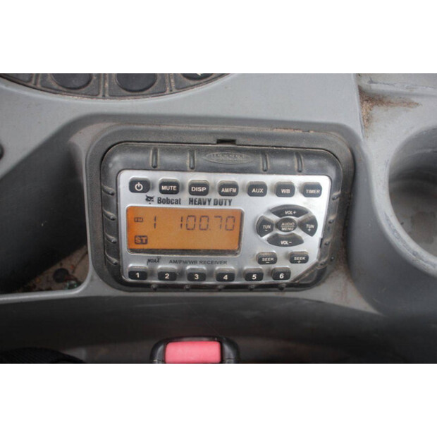 2016 بوبكات E19-43202968