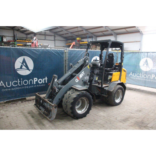 2014 GiANT V452T HD-43203010