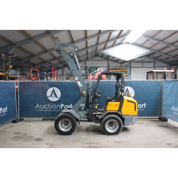 2014 GiANT V452T HD-43203030