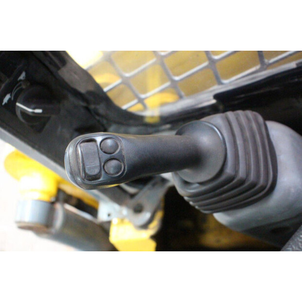 2019 جهل R165-43203080