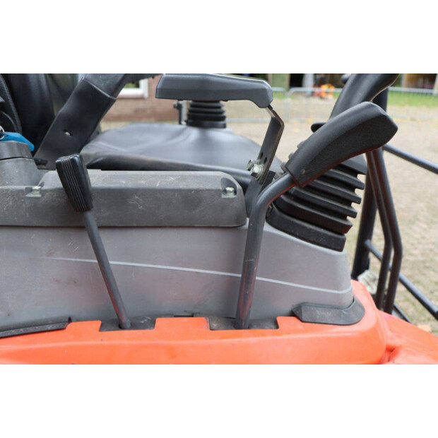 2018 KUBOTA U17-3-43203520