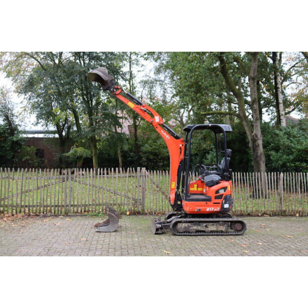 2018 KUBOTA U17-3-43203526