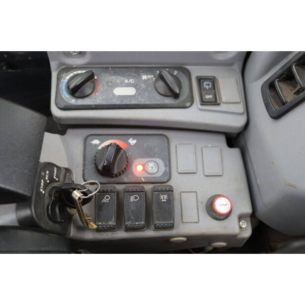 2017 KUBOTA U55-4-43203570