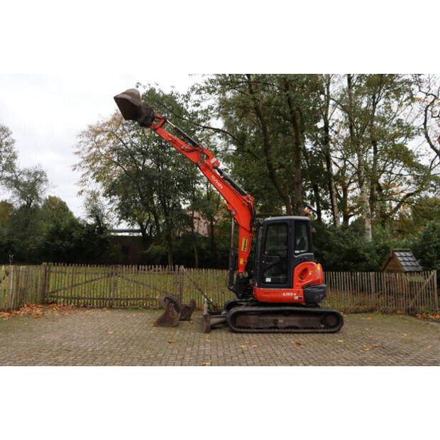 2017 KUBOTA U55-4-43203580