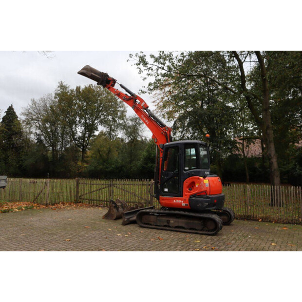 2017 KUBOTA U55-4-43203582