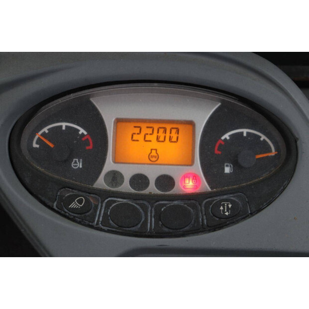 2021 بوبكات E17-43203624