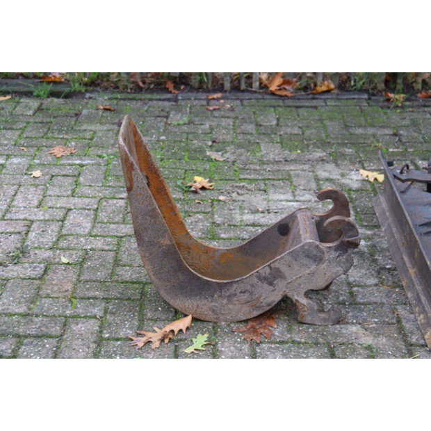 2018 كوبوتا KX019-4-43203695