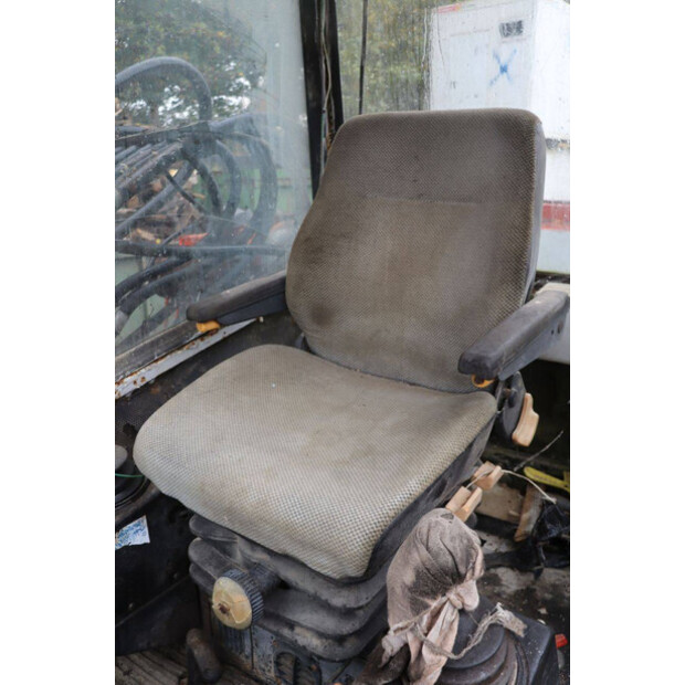 1988 أو أند كيه RH 6-43203808